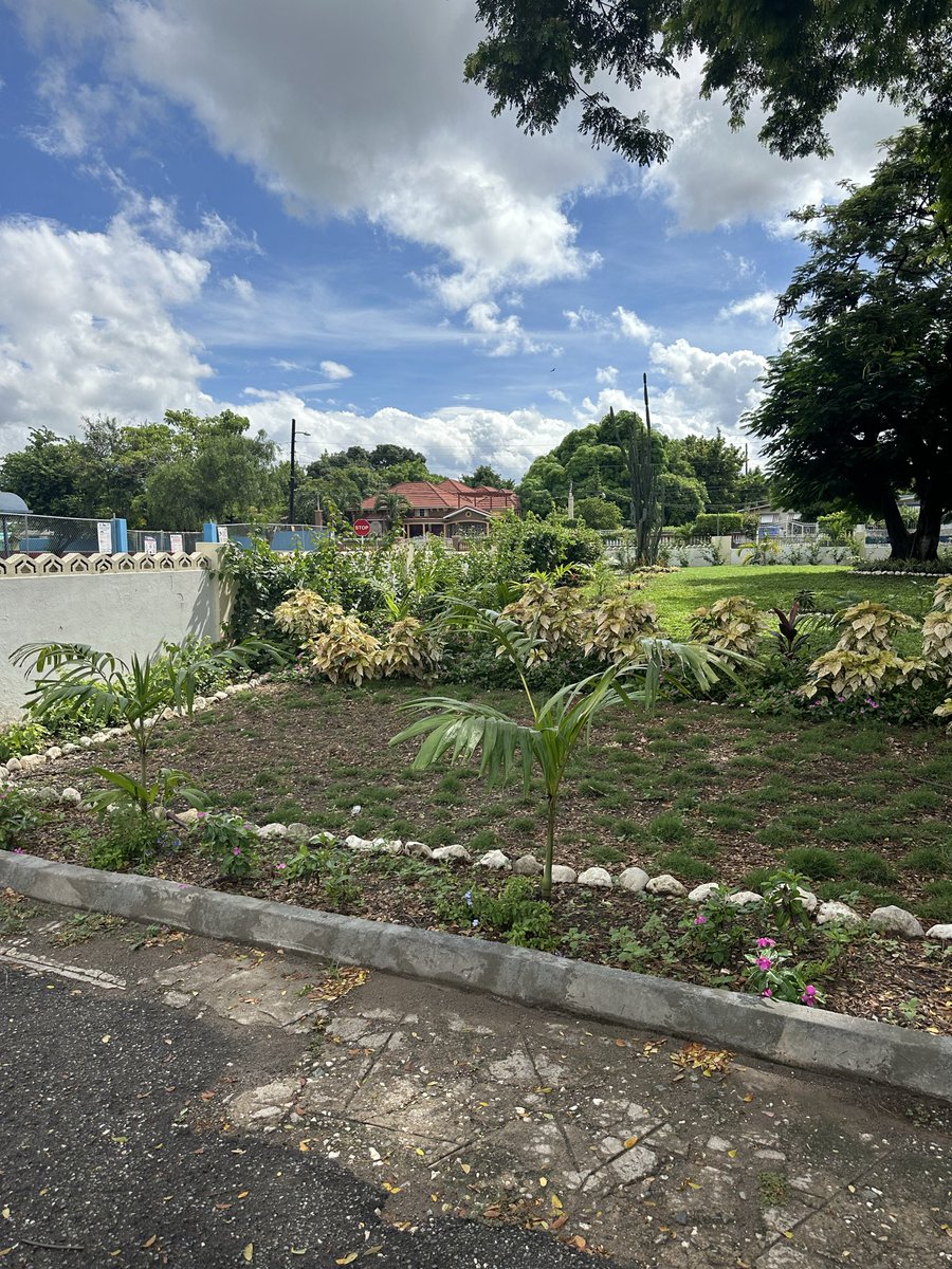 tkmsingh's tweet image. Today was so so good at our Church today - love how the beautification coming on - Be Thankful Always