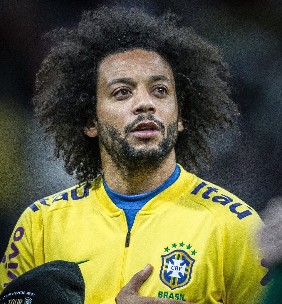"Eu sou privilegiado porque tem câmeras quando estou treinando, mas no Brasil há milhares de crianças que fazem melhor do que eu”

- Marcelo