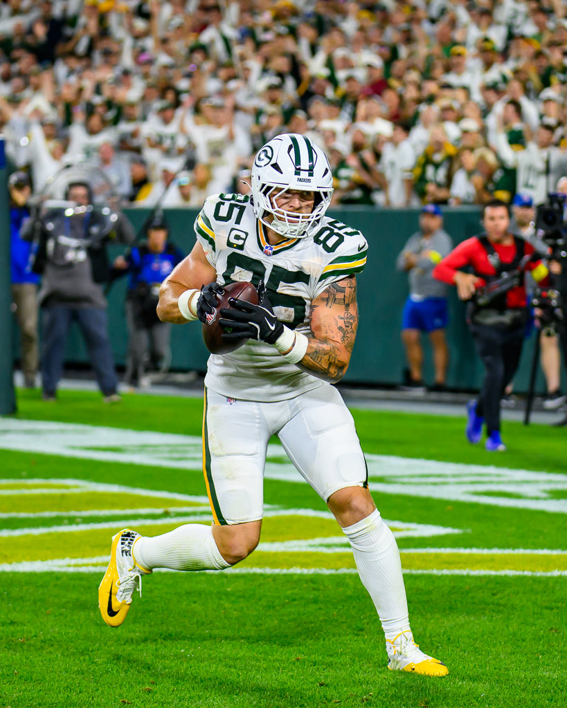 Goattcapper's tweet image. NFL Pick of the day!! 🚨🏈

Tucker Kraft ATD (+180) 1U
Tucker kraft O4.5 REC (+130) 2U

#NFLProps #Packers #TuckerKraft