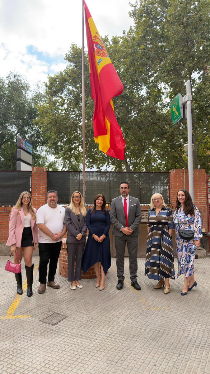 🇪🇸 12 de octubre - Día de la Hispanidad 

Desde nuestro municipio celebramos este día con nuestros vecinos y vecinas, y acompañando a la Guardia Civil en su día.