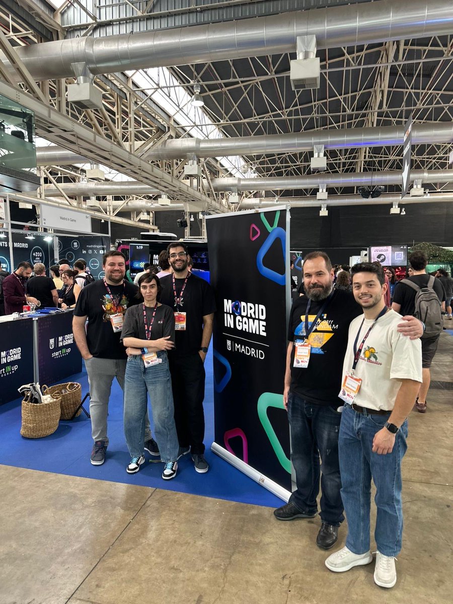 TwistedHouseDev's tweet image. With Juan Naveira from @MadridinGame
Huge thanks for your amazing work and kindness 💚💚💚