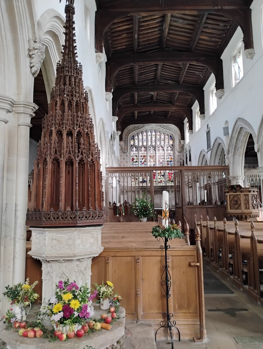 ClerkofOxford's tweet image. A visit today to Chaucer&apos;s granddaughter, Alice, Duchess of Suffolk, where she rests in her majestic 15th-century church at Ewelme. A beautiful place at all times, but especially in misty October sunlight, and decked for harvest festival.