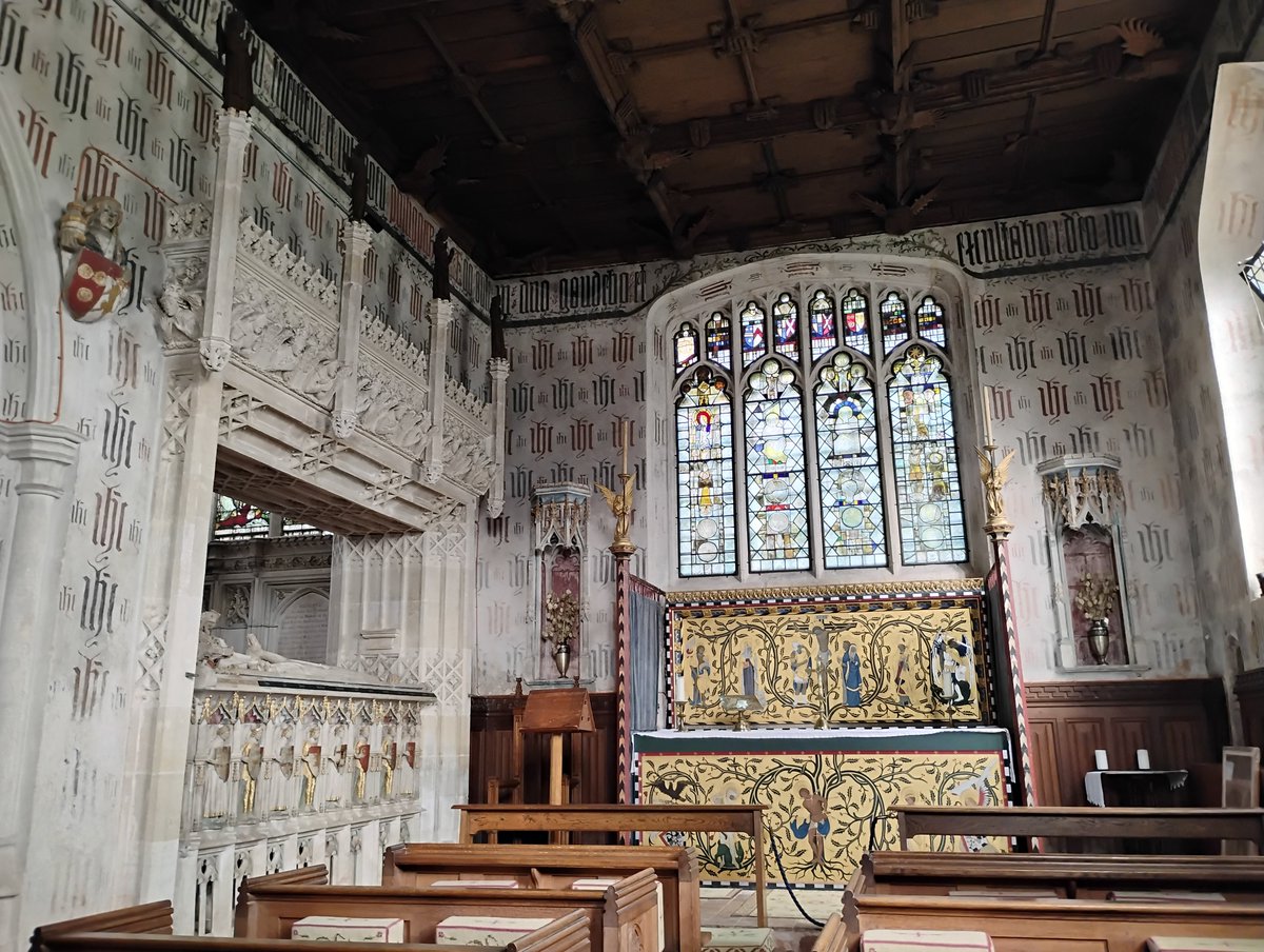 ClerkofOxford's tweet image. A visit today to Chaucer&apos;s granddaughter, Alice, Duchess of Suffolk, where she rests in her majestic 15th-century church at Ewelme. A beautiful place at all times, but especially in misty October sunlight, and decked for harvest festival.
