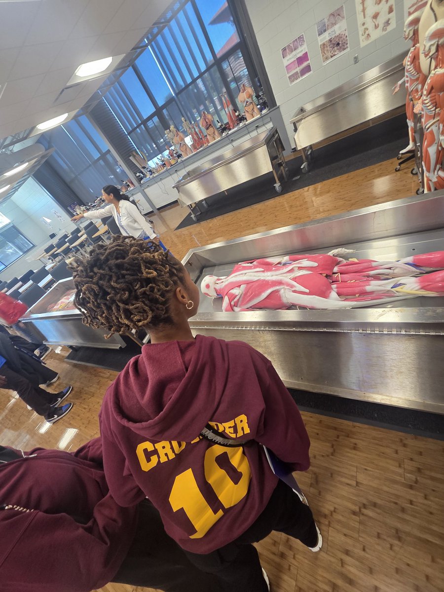 Lindblom Flag Football tweet media