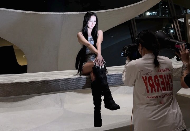 NEWSJISOO's tweet image. #JISOO instagram update.