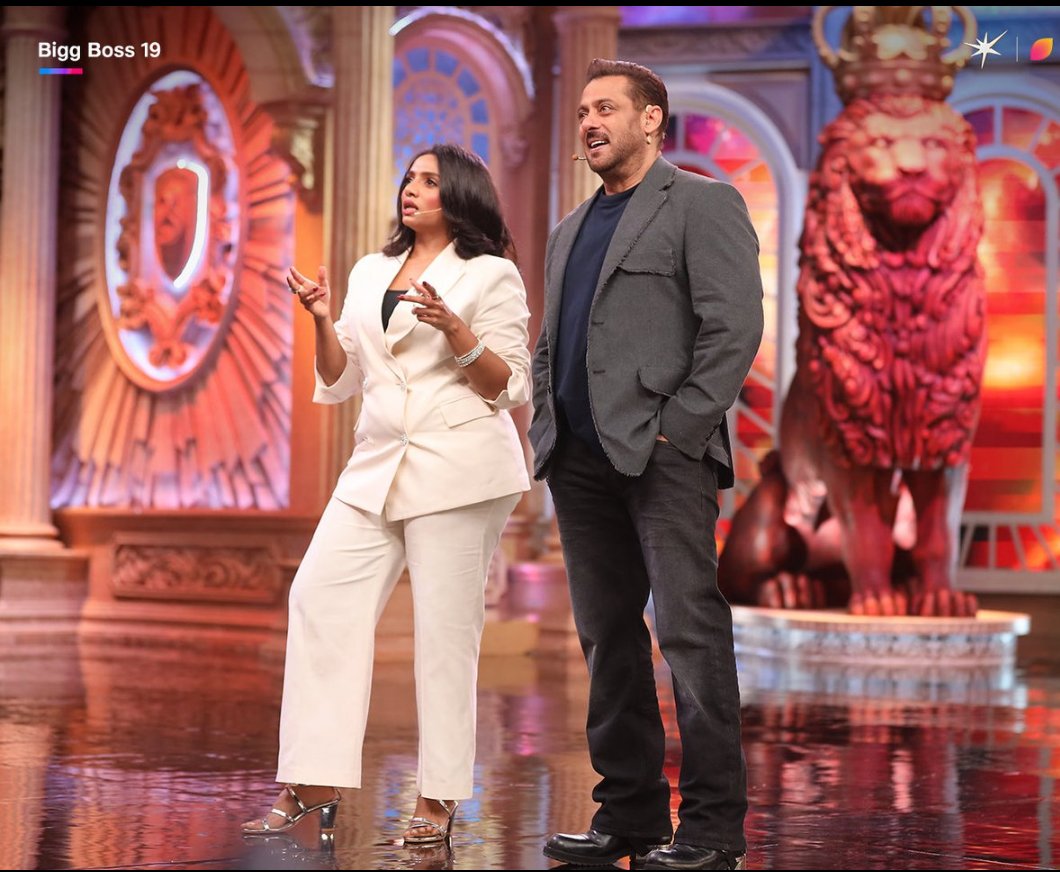 deepu808080's tweet photo. Jamies just killed it ..🗿🔥🫶🏻👏
Jamie’s mimicry is next level 👍

#BiggBoss19 #WeekendKaVaar
#AbhishekBajaj #MridulTiwari
#AshnoorKaur #ElvishYadav #basir https://t.co/Nk4EyxOXyB
