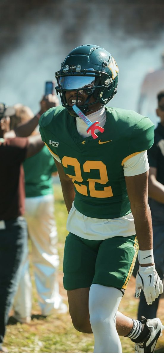 <a href="/TheJSandersEra/">Jeremiah “Jamo” Sanders</a> keep having fun son with the game you love. Great win yesterday!💯