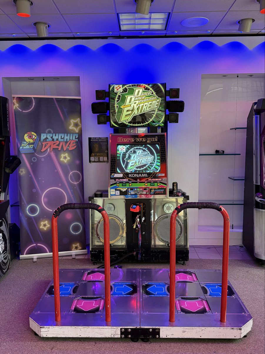 legacy_dave's tweet image. Had to get a final set of DDR Extreme before packing up everything at Rhythm Lounge… this is my go to single credit song list~