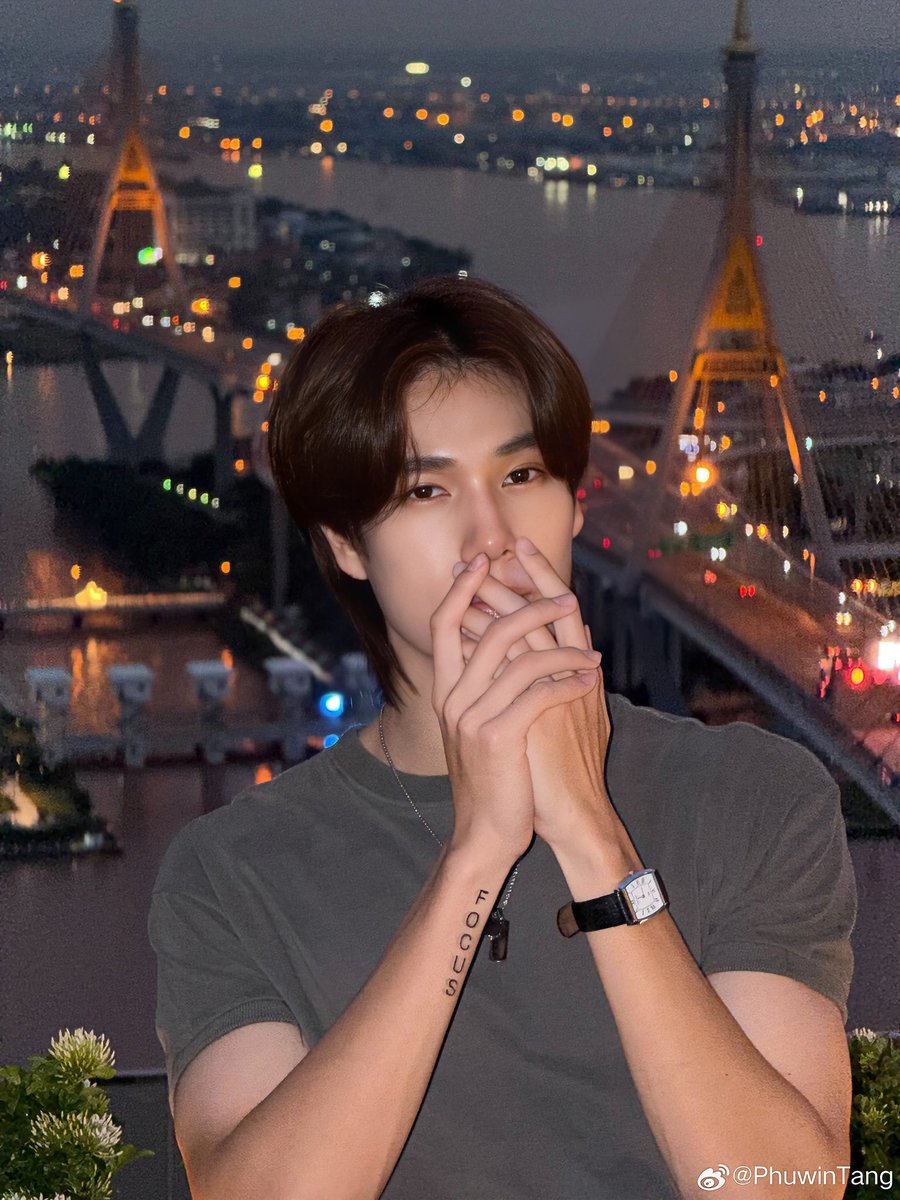 𝐍𝐚𝐫𝐚. tweet media