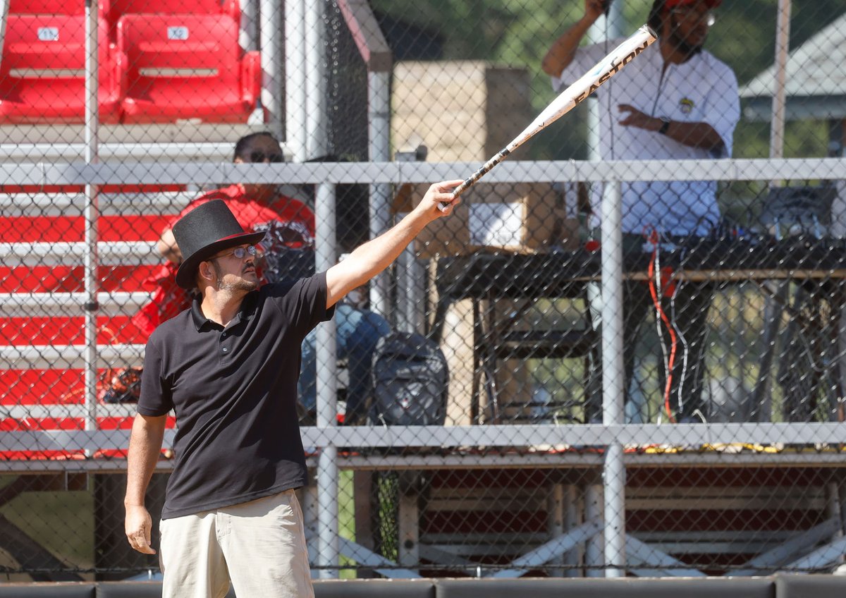 GovsSB's tweet image. Thank you to everyone that came out or donated to our annual Hit-A-Thon yesterday! It was definitely a home run experience! 🎩🥎

📸 | tinyurl.com/yc5k66db

#Team41 | #LetsGoPeay
