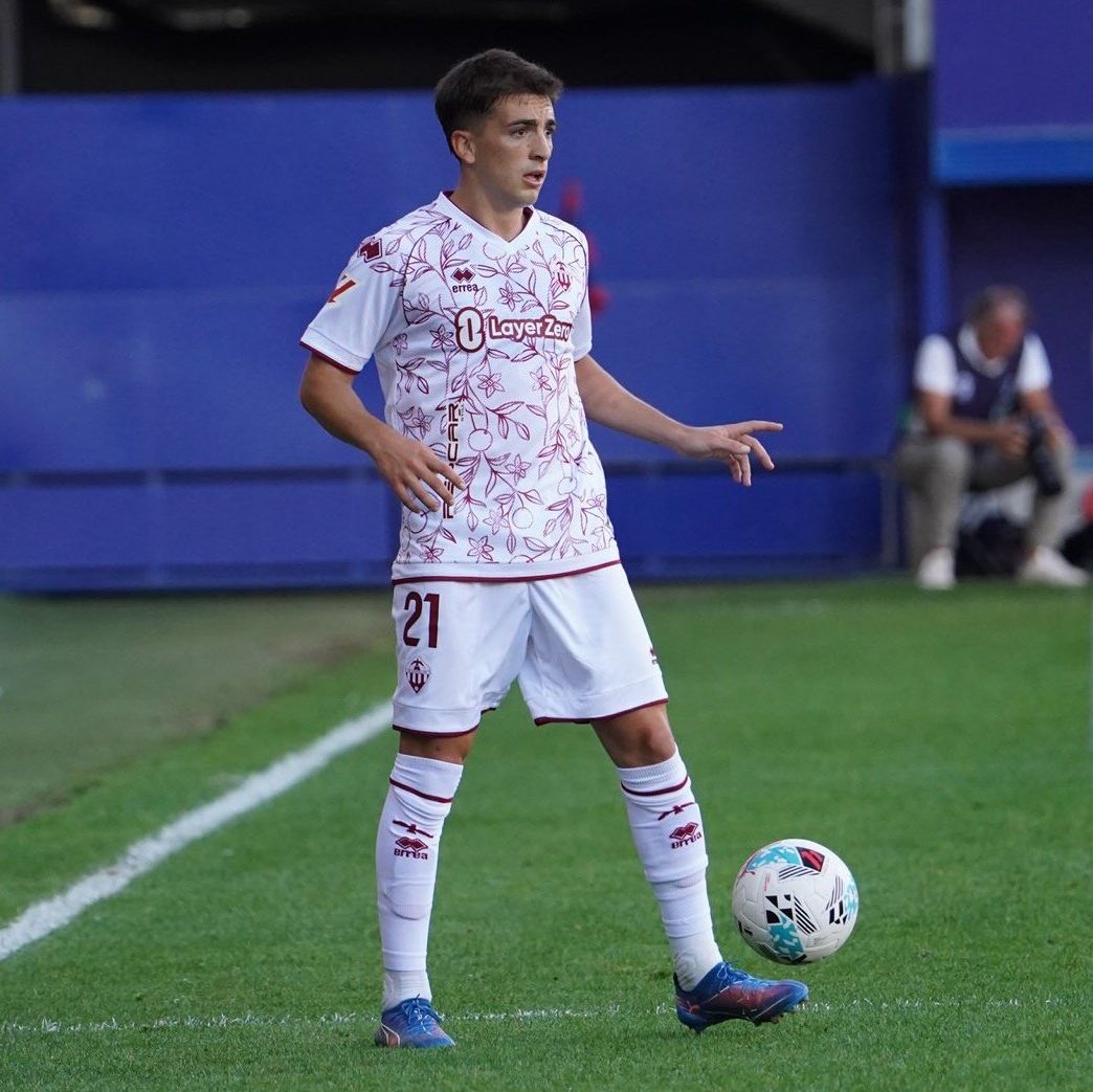 No sé como explicarlo, pero a Cala le SOBRA un toque para ser jugador de Primera División.