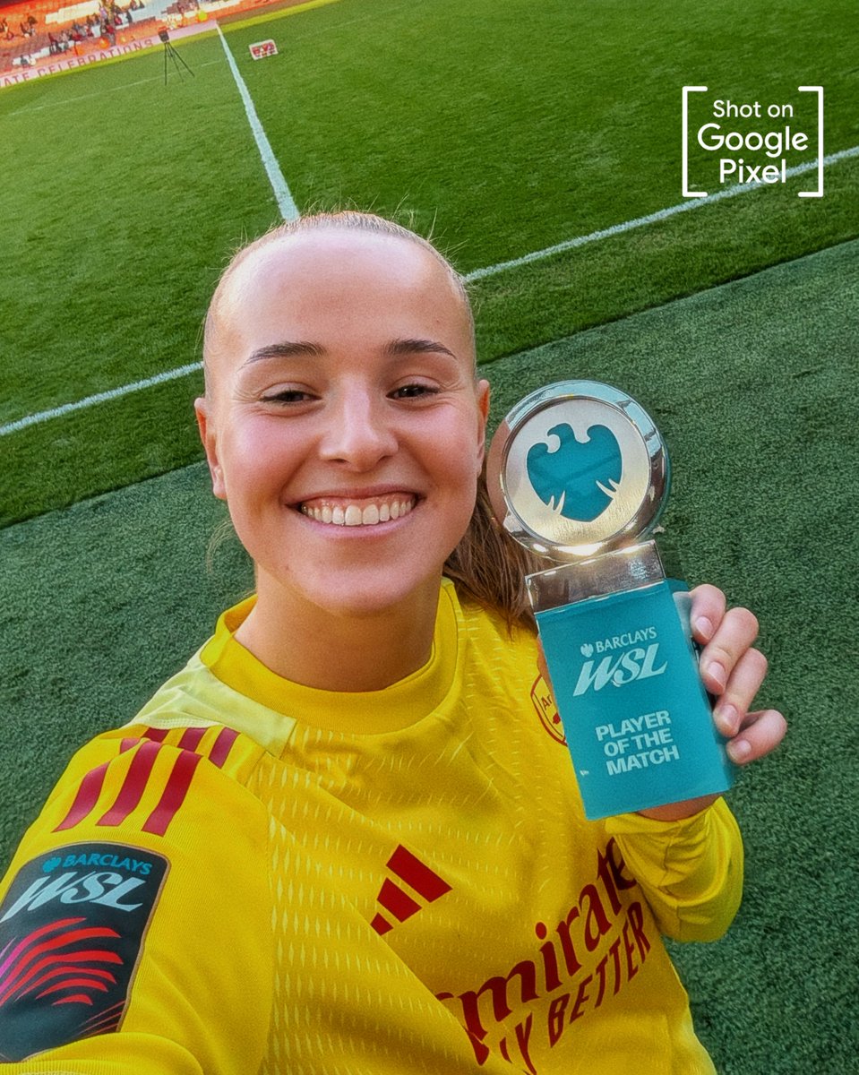 This afternoon's <a href="/BarclaysWSL/">Barclays Women's Super League</a> Player of the Match is... Daphne van Domselaar 💫

🤳 Shot on Google Pixel