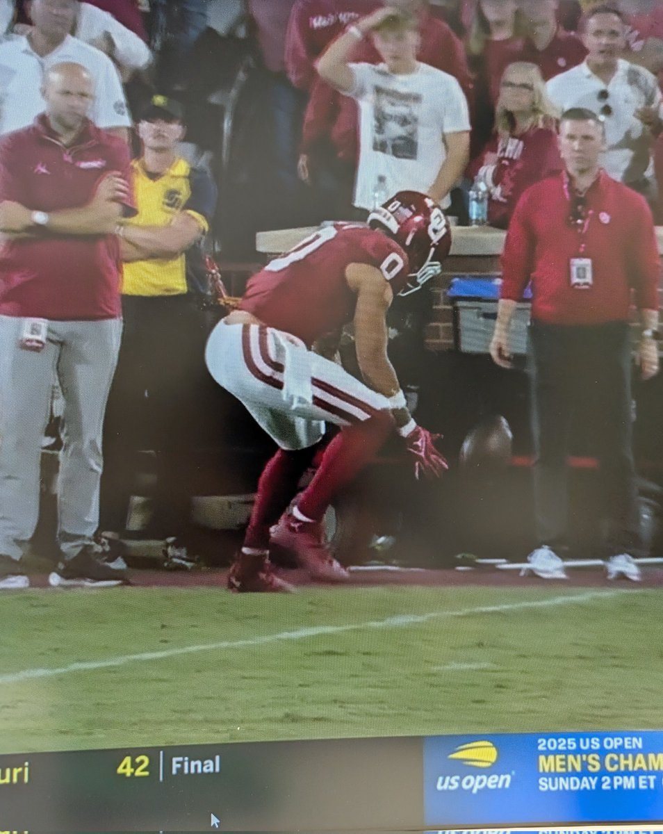 calfbfan's tweet photo. From hero to zero. Another victim of his own ego and relentless tampering. https://t.co/Tt2vSs3rMB