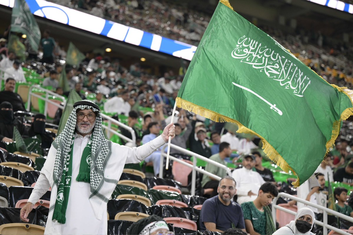 خطوة تفصلنا عن المونديال 🌎🏆 

الثلاثاء.. موعد جديد مع الفرح 💚

#موعدنا_الإنماء 🏟️
