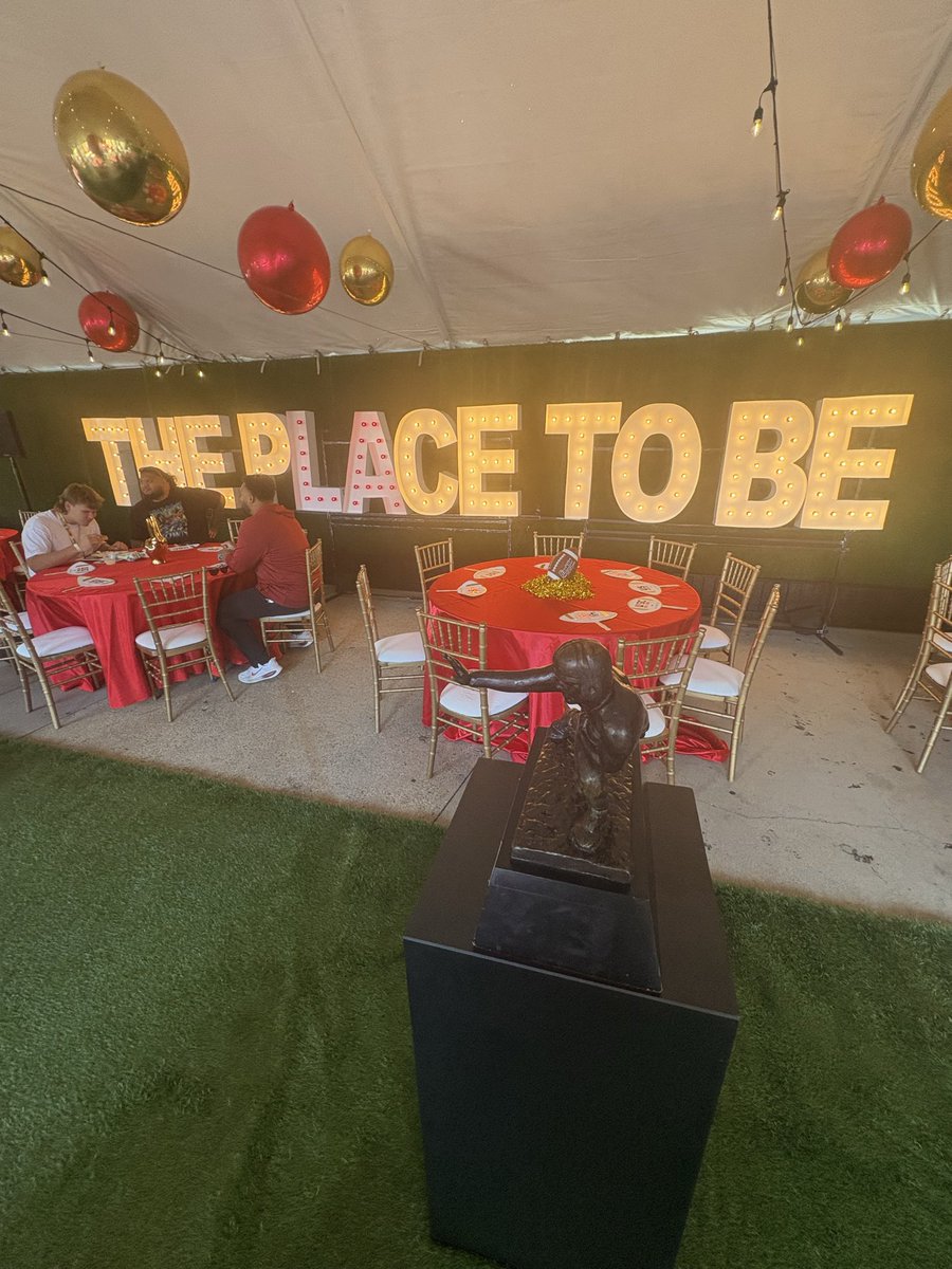 Austin Engroff tweet media