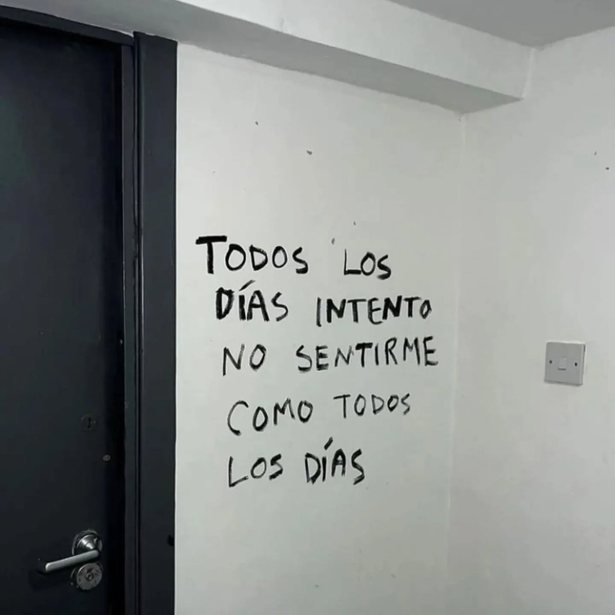 sad (@isadtuit) on Twitter photo 