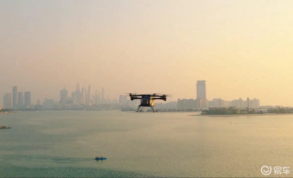 Bitauto_'s tweet photo. XPeng AEROHT Completes Its First Manned Public Flight Overseas and Secures 600 Overseas Orders ✈️📈 https://t.co/46emF6iLnC