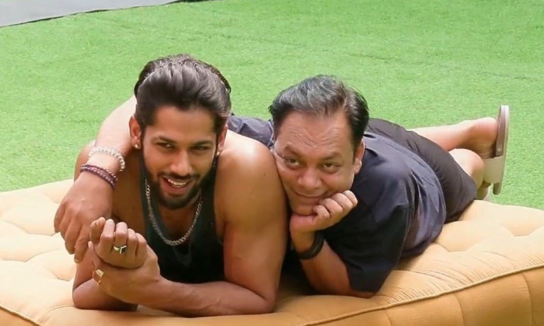 C00L__BoY's tweet photo. We will miss you Chota Don 😭

BB STOP SIDELINING BASEER

#BaseerAli #ZeishanQadri #Bahana #BiggBoss19 https://t.co/sliomayUUH