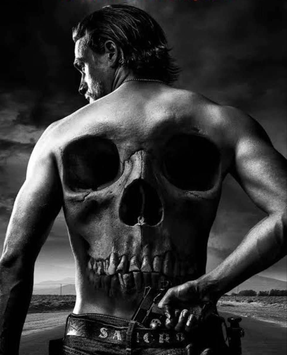 hunnamfiles's tweet photo. charlie hunnam is insane on these sons of anarchy posters. https://t.co/8NpXsHhMeI