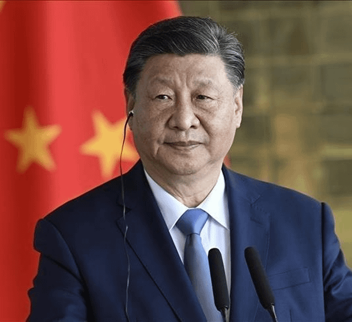 cryptogoos's tweet photo. U.S. China deal is coming.    

2-3 Rate cuts are coming.  

$BTC is going to $150,000. 

$ETH is going to $10,000.

Alts will go ballistic. https://t.co/djtjoT8fcW