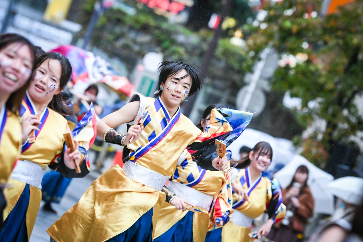 haruyosa23's tweet photo. 第26回 東京よさこい・前夜祭
学生よさこいチームおどりんちゅ
10.11 アゼリア通り会場 (3/3)

#東京よさこい #おどりんちゅ https://t.co/dqE7VB7UC6