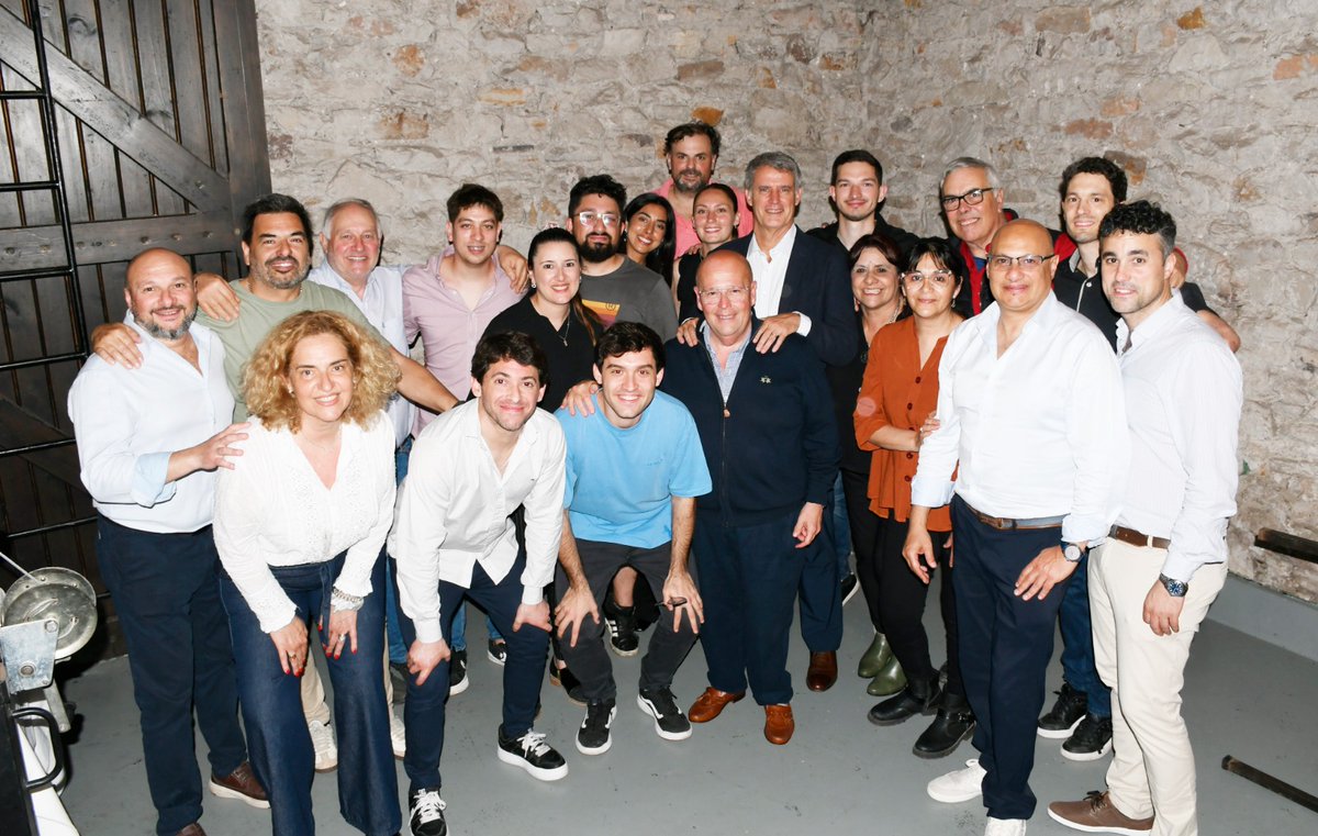Fue un gran placer, querido Esteban.
Un gran abrazo a ese equipazo de voluntarios que lo hicieron posible!