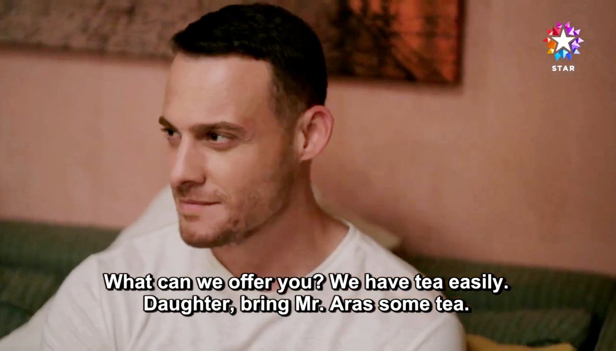 CarpintiAtrium's tweet photo. When an unexpected guest comes over...

#Çarpıntı #KeremBürsin #DenizÇakır #HelinElveren https://t.co/4qvnbepztD