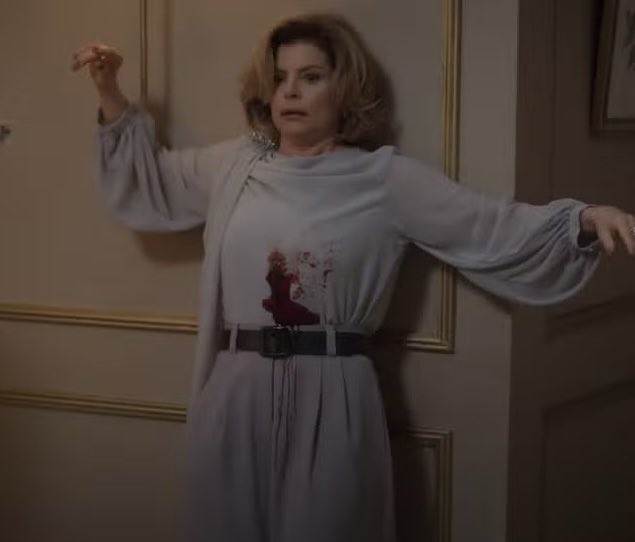 opagodeiroofc's tweet image. Odete Roitman morreu pela segunda vez e você ainda acredita no papo de fazer de graça a primeira que o contratante vai te dar moral na frente