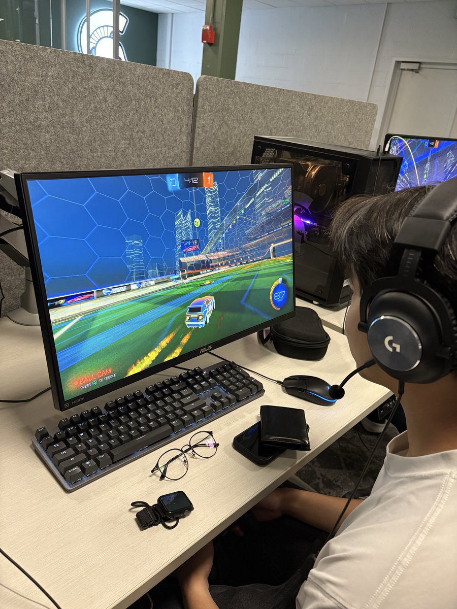 ashley tsao tweet media