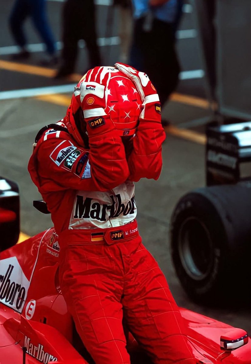 messitheeegoat's tweet image. #KeepFightingMichael