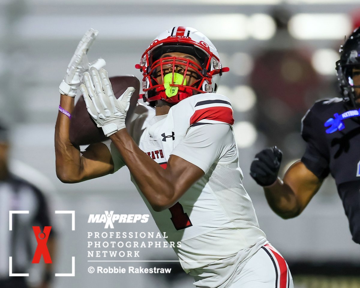 MaxPreps pro photos from the <a href="/RHHSHawks/">Rockwall-Heath HS</a> - North Forney game are up at 

t.maxpreps.com/3KQuBA5

<a href="/coachrodneywebb/">Rodney Webb</a> <a href="/CarterZahm_/">Carter Zahm</a> <a href="/lukemitchell_9/">Luke Mitchell '26 LB Heath HS</a> <a href="/HobbsAprince/">Aprince Hobbs</a> <a href="/ShawnGaryII1/">Shawn Gary II</a> <a href="/RISDAthletics/">Rockwall ISD Sports Marketing</a>