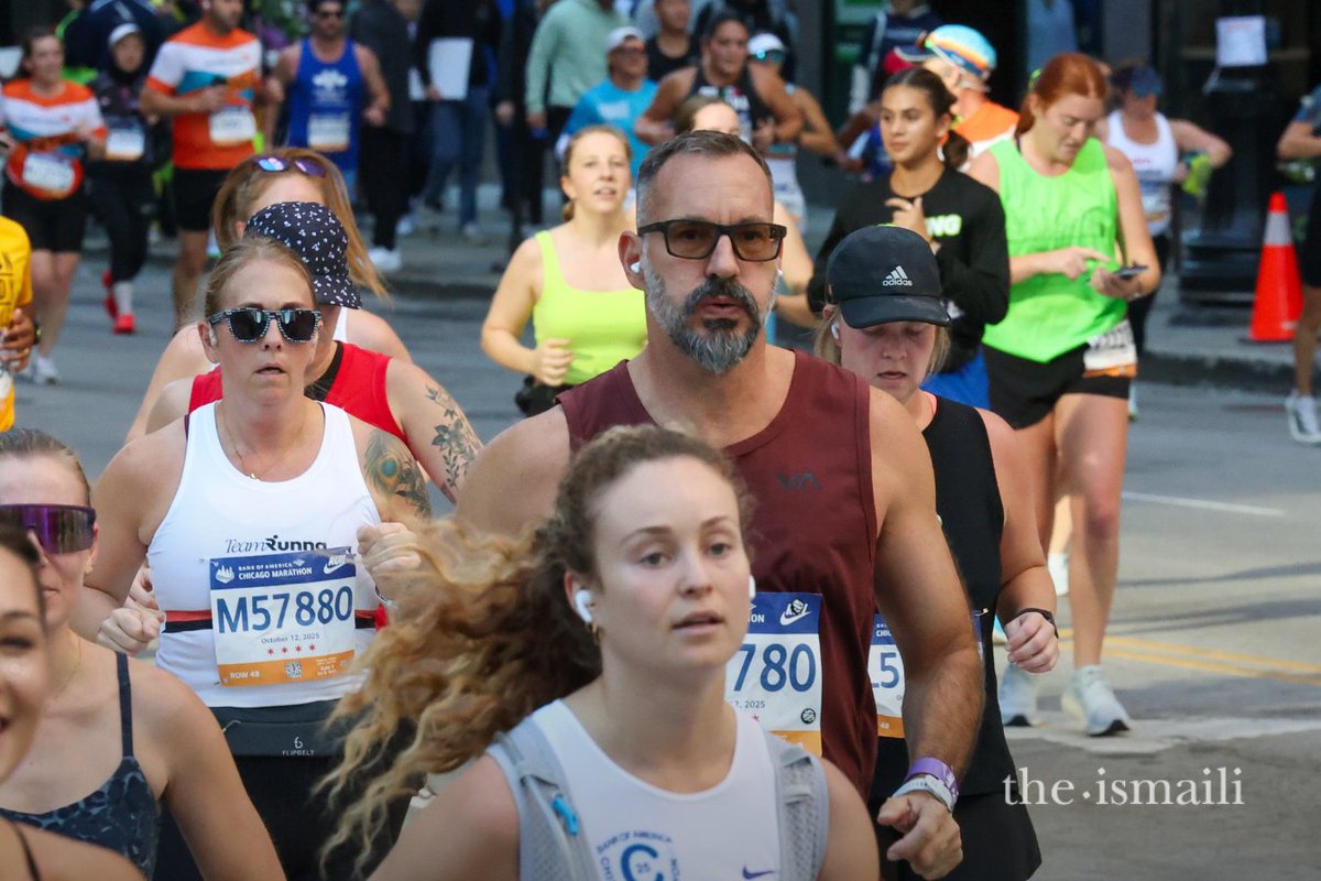 TheIsmaili's tweet image. Mawlana Hazar Imam crossed the finish line at the Chicago Marathon, one of the seven World Marathon Majors, on his birthday, Sunday October 12, 2025. He completed the 26.2 mile (42.2 km) course in just under five hours.
Read more: the.ismaili/news/mawlana-h…