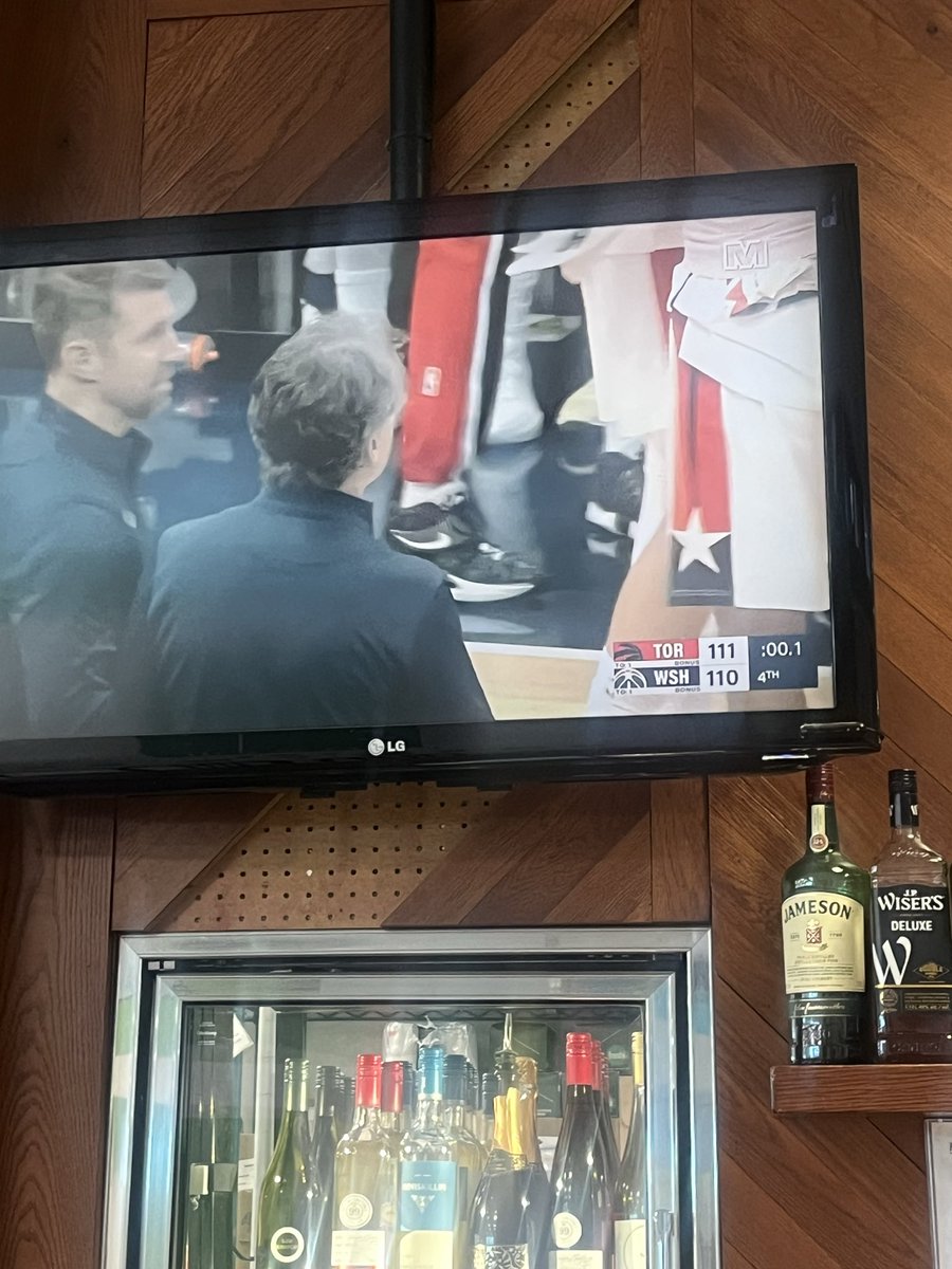 SWockhardt's tweet image. Drinking six beers at an airport and watching the wizards play basketball should both be illegal, but it’s not so I will. #wizard #mage #spellcaster