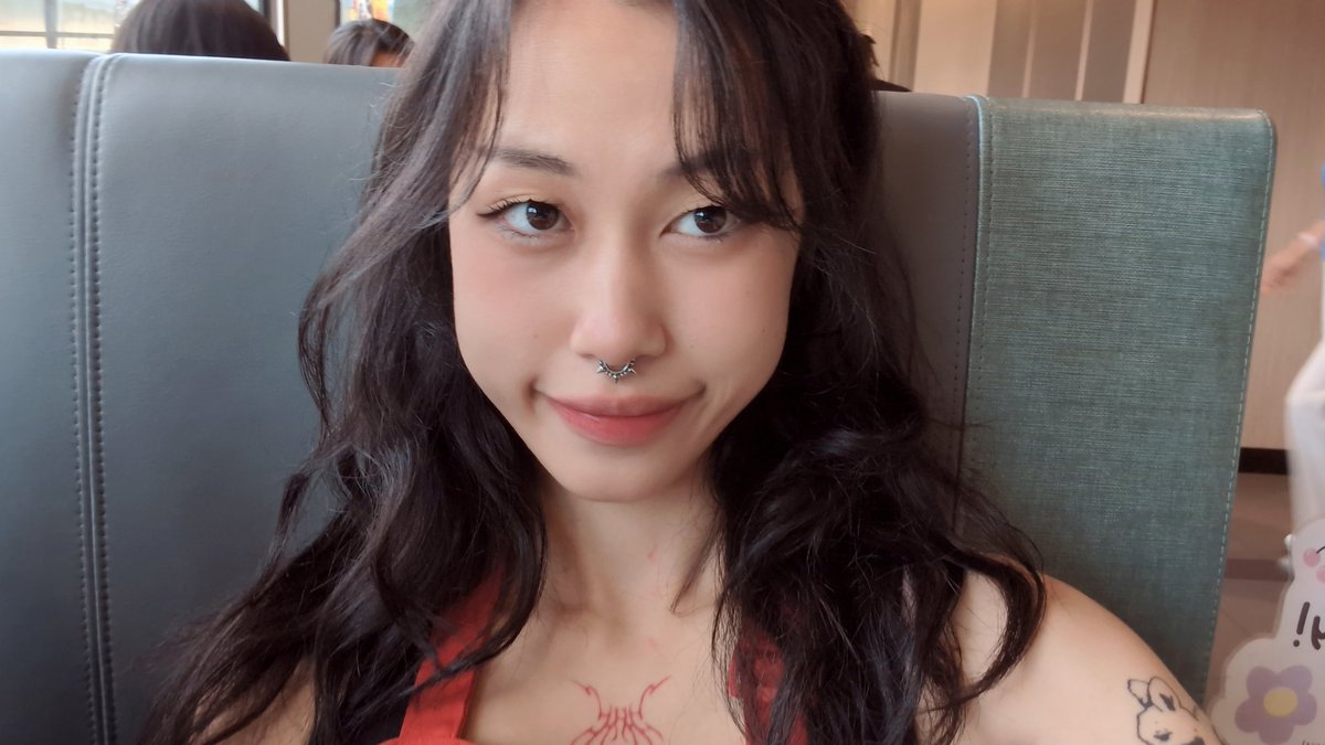 𝐧𝐲𝐦𝐩𝐡𝐢𝐞嘉嘉🥕🍰🦀 tweet media