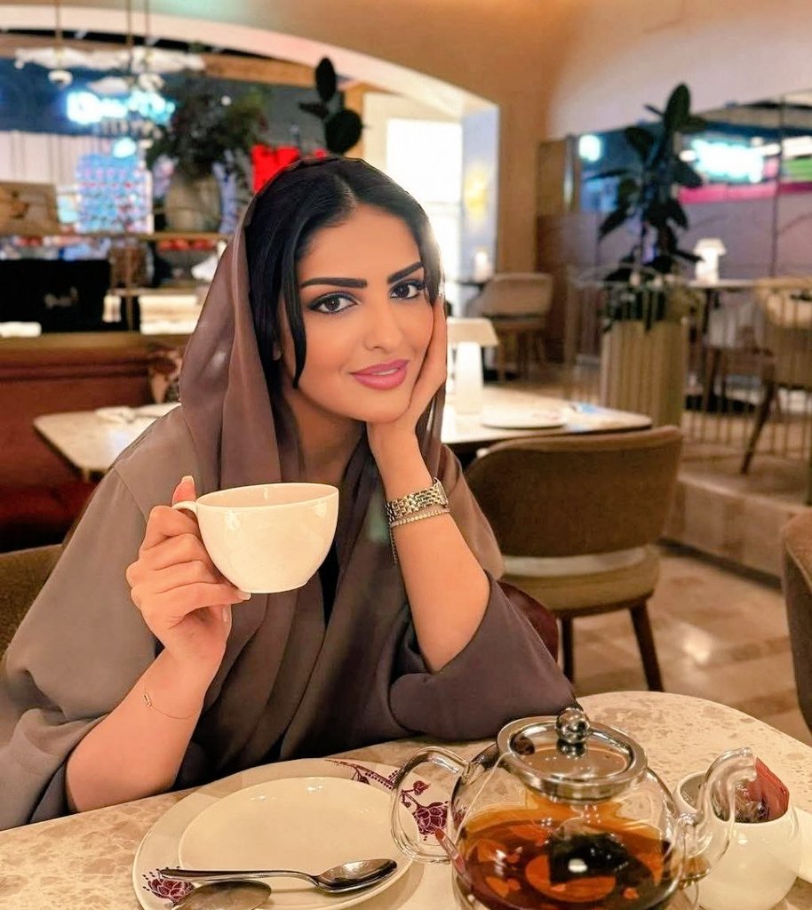 🌹💥الحياه لا تتوقف على احد كن عزيز النفس*
*فالنفس حرة و الكرامه فوق الجميع*🩷🌷

الكل يشارك   التواصل خاص