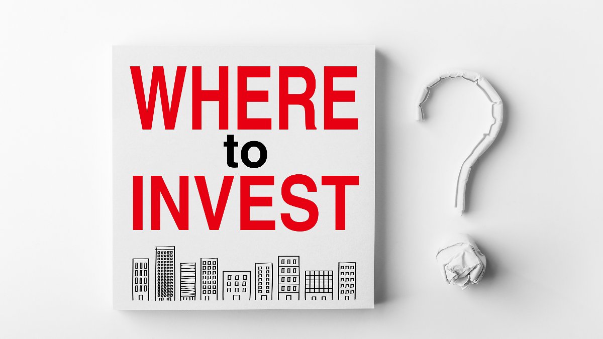 mark_richardson's tweet photo. There are dozens of ways to make money in real estate—including some tactics that are currently flying under the radar and quietly making smart investors a ton of money in 2025. https://t.co/sgnKcYljbh https://t.co/ZbceeGhnkv
