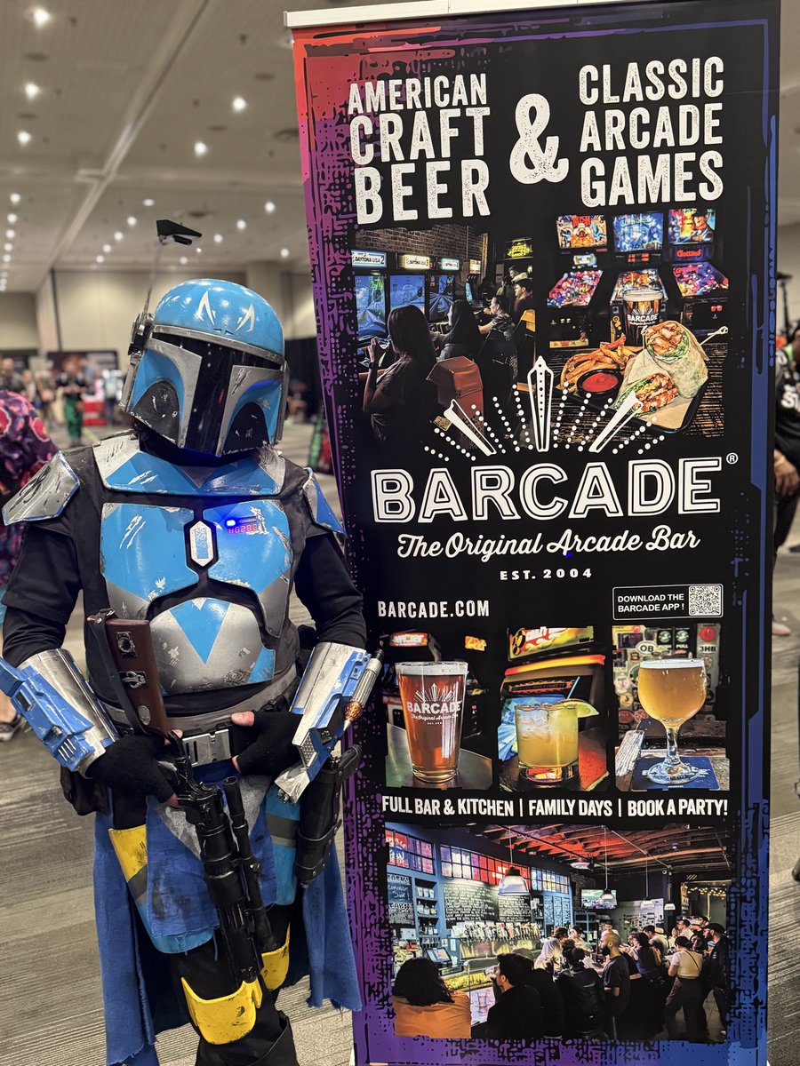 barcade's tweet photo. More scenes from our free (!) pop-up arcade at New York Comic Con!! We had a blast!!! #Barcade #NYCC #NYCC2025 #NewYorkComicCon #Barcadepinball https://t.co/1OMjiAaMx8