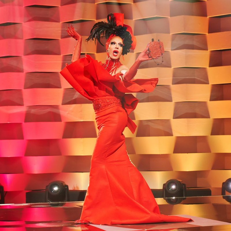 imagine how iconic you have to be to save another girl from the bottom, to absolutely SHRED a lip-sync to a ballad, and then get saved in a double shantay….

mother greco i am absolutely obsessed w you #dragracees