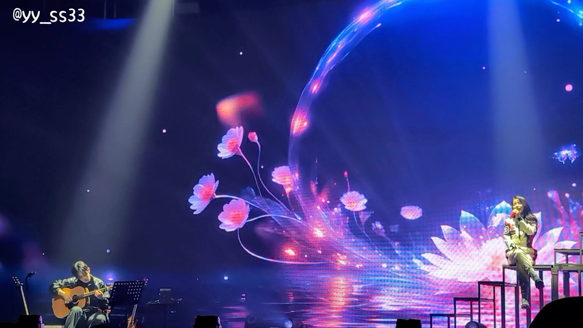 yy_ss33's tweet photo. 20251012 솔라 3rd CONCERT [Solaris] 

뒤에 영상도 너무 좋았어요 😇✨

#솔라 #solar #솔라리스 #solaris
#마마무 #MAMAMOO https://t.co/ddTAPd9JcF