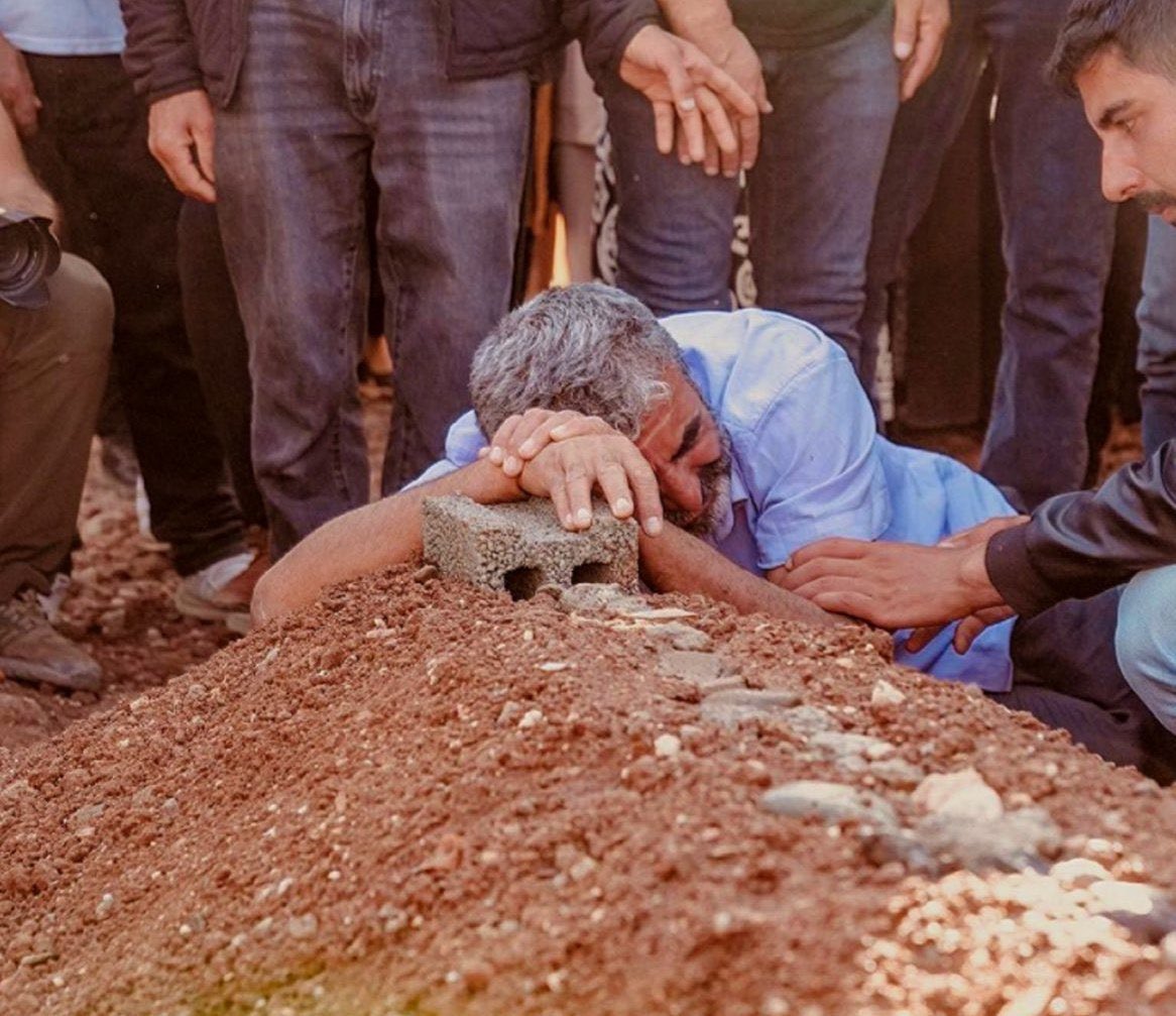 Siz hiç empati yaptınız mı ??
#RojininKatilleriNerede #rojinicinadalet