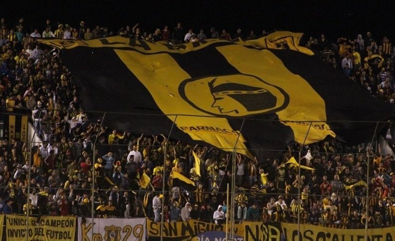 esperanza_py's tweet image. Feliz 122° aniversario del legendario @ClubGuarani 🟨⬛🟨
Club y pasión del barrio, de los recuerdos de infancia, saludos a toda la familia aurinegra, vamos por más años de logros, historia y alegrías ✨