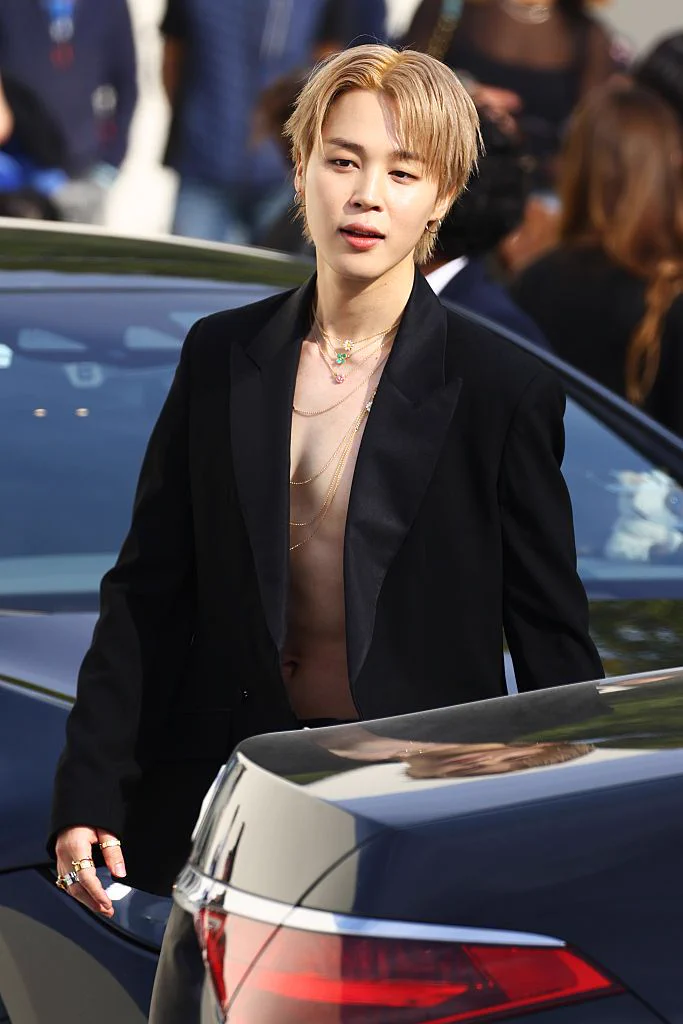 VOGUE JAPAN on X: 