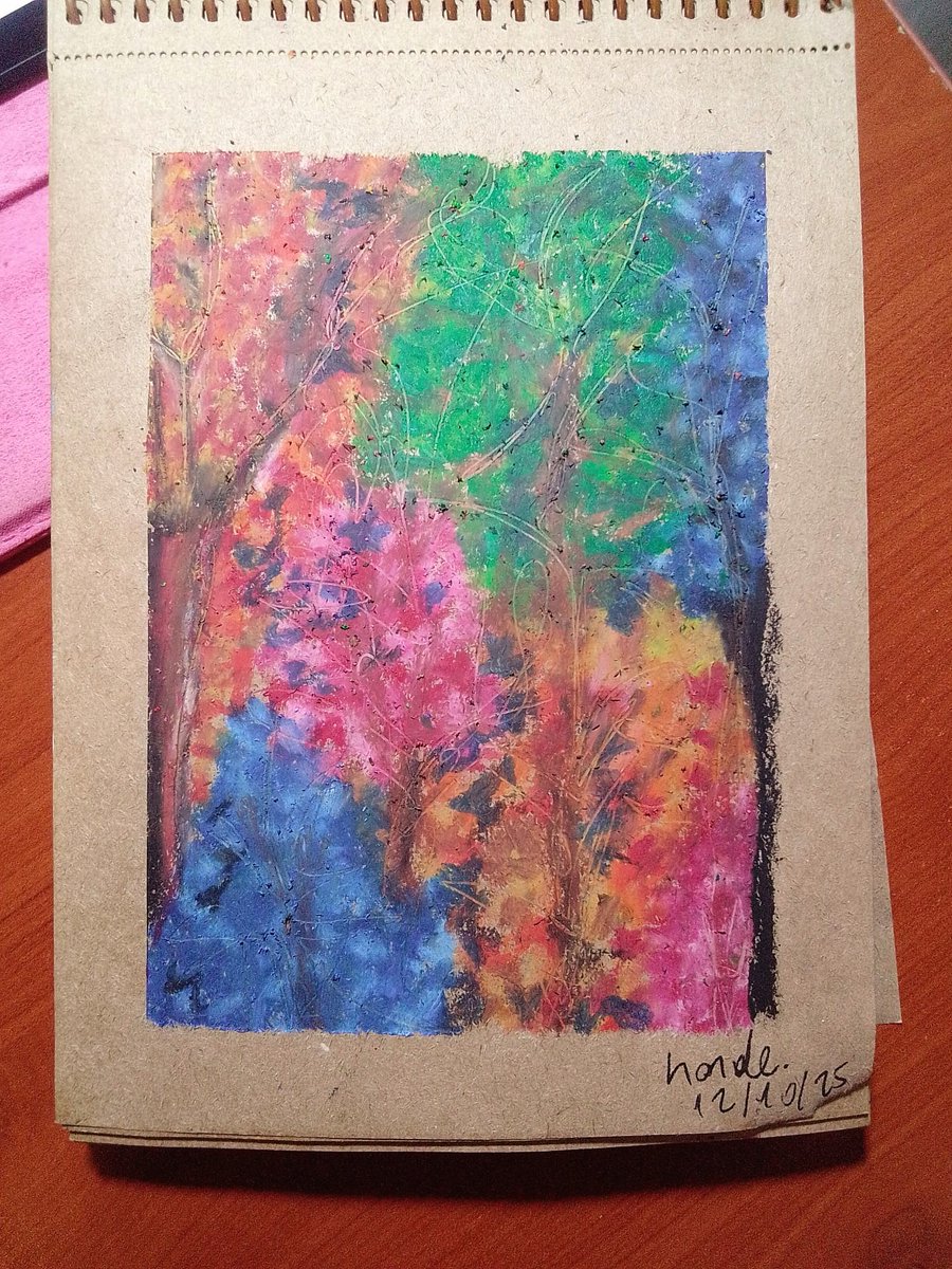 yazici_hande's tweet photo. #dailysketch #oilpastel #colorfultrees https://t.co/CBUzkxThzM