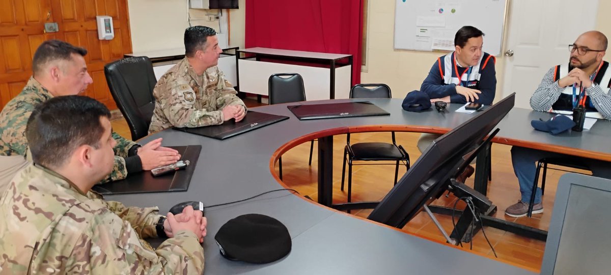 En el Regimiento N ° 9 “Chillán”, se desarrolló el ejercicio “Simulacro del Centro Alternativo de Operaciones de Emergencia”, organizado en coordinación con la Dirección Regional de <a href="/Senapred/">SENAPRED</a> #Ñuble con el objetivo de poner en práctica las acciones necesarias para activar el