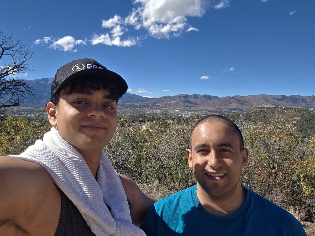 shishirpai's tweet image. We had a zengate reunion at the PALM(er) trail in colorado
🗣🗣 Always warm always sunny