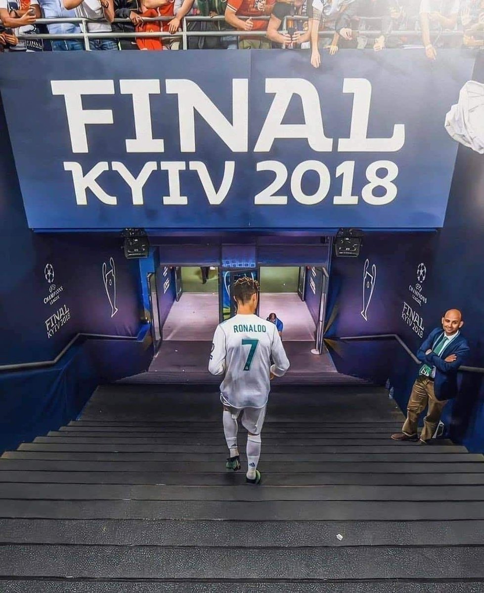 Los genios incomprendidos sólo pueden retirarse de la misma forma.