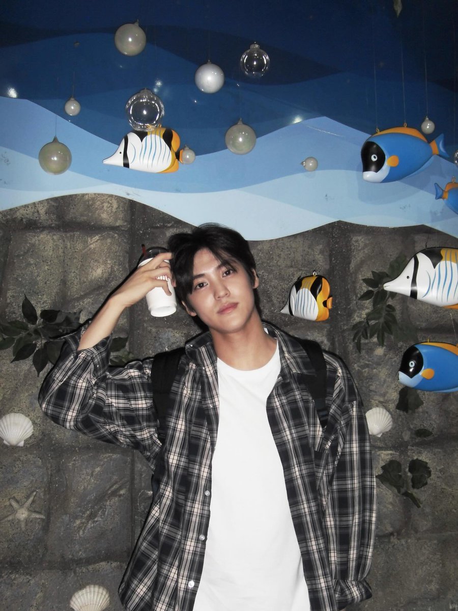 yuvin_diary's tweet photo. 251013(월)
❂ 유빈 인스타그램 피드
제 친구 소개 합니다 🐧
#송유빈 #유빈 #YUVIN #SONGYUVIN https://t.co/L6ANVRtU5F
