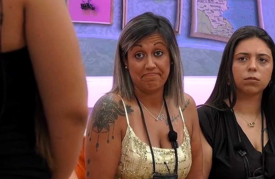 “Não podes dizer que tens certeza daquilo que queres, porque entraste aqui noiva e agora estás solteira” 
MARISA QUE ESTOURO MULHER 🔥 #sstvi