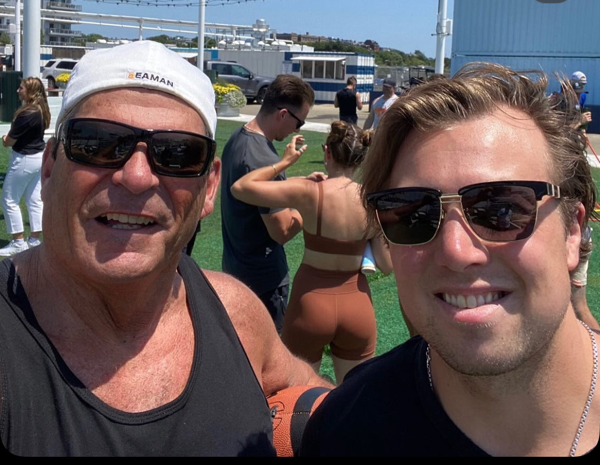 Get photo bombed-Be a man