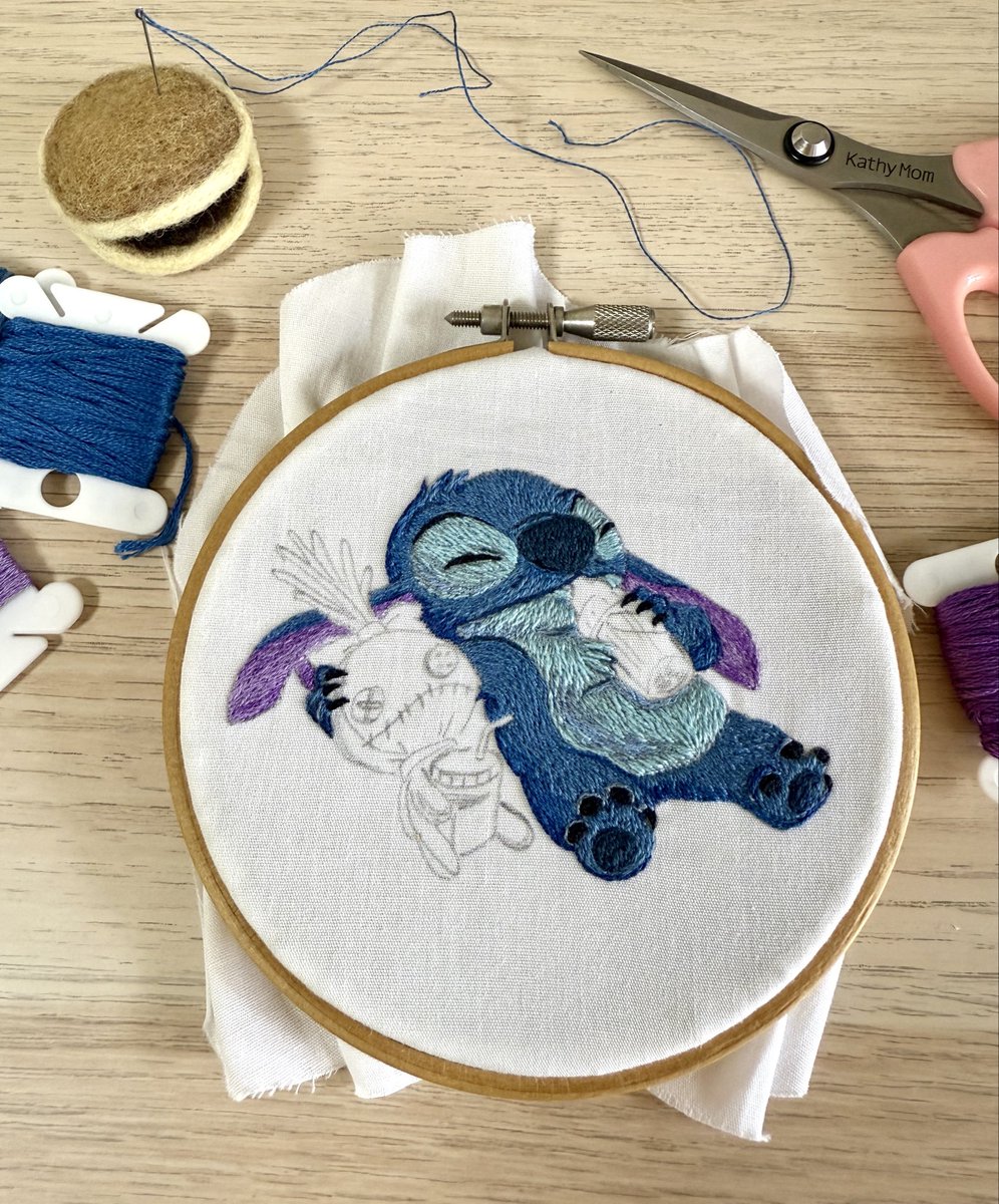 sakubee5's tweet photo. 刺繍中のスティッチ🪡🧵 https://t.co/YhQG4QSWUt